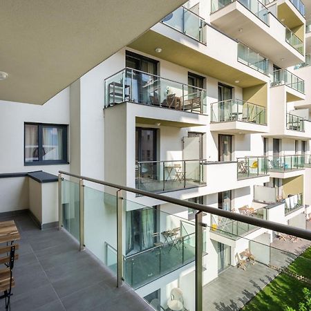 Navy Angel Apartment With Balcony Boedapest Buitenkant foto